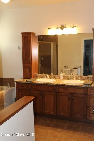 $1,347,000 | 2010 East Grandview Drive, Coeur D'Alene, ID 83815