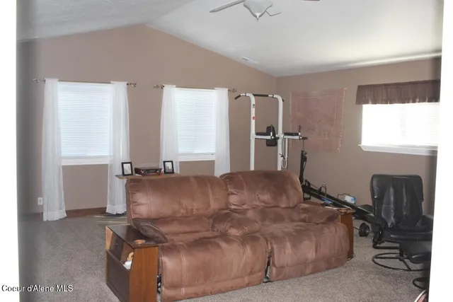 $1,347,000 | 2010 East Grandview Drive, Coeur D'Alene, ID 83815