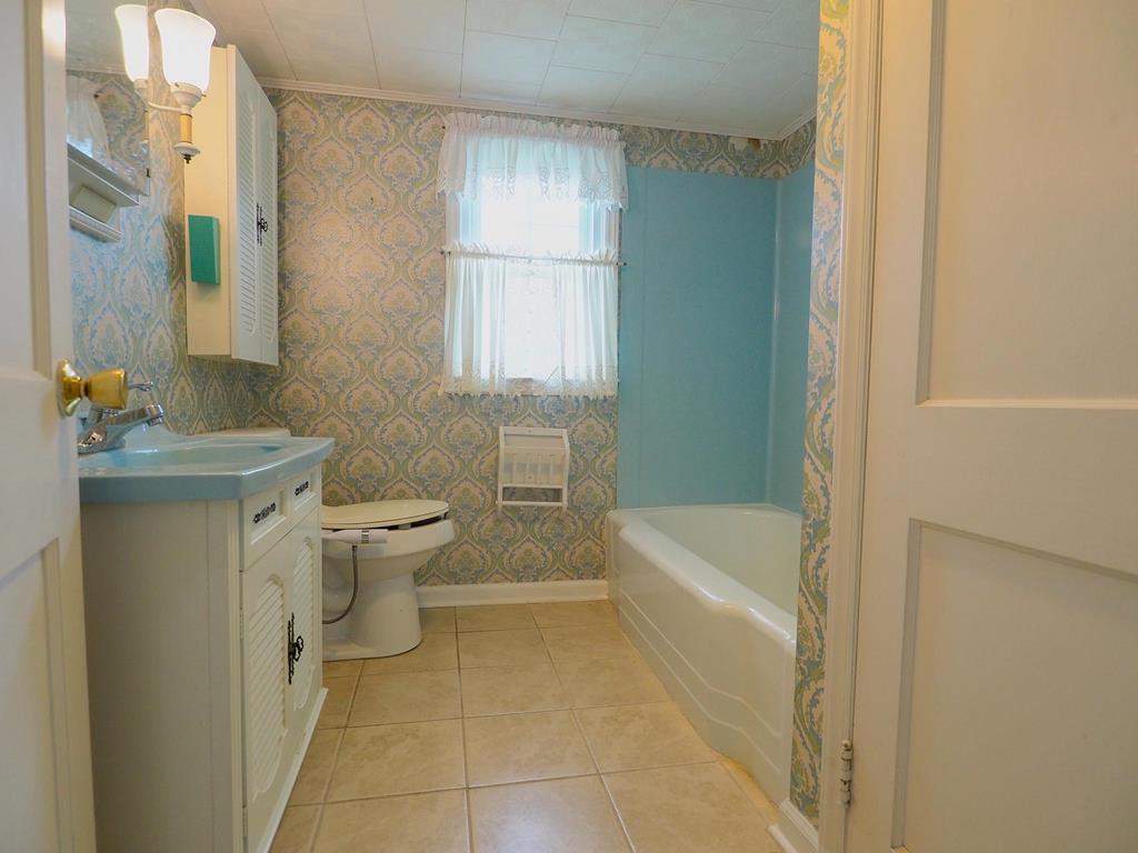 4452 Glendale Road Galax, VA 24333 - Photo 33 of 45 Gallery Image 33
