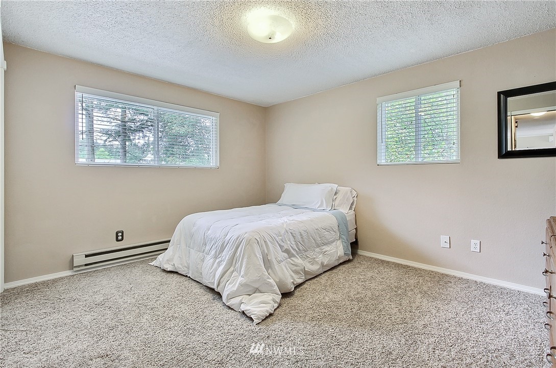 7115 Holmes Island Road Southeast Lacey, WA 98503 - Photo 14 of 20