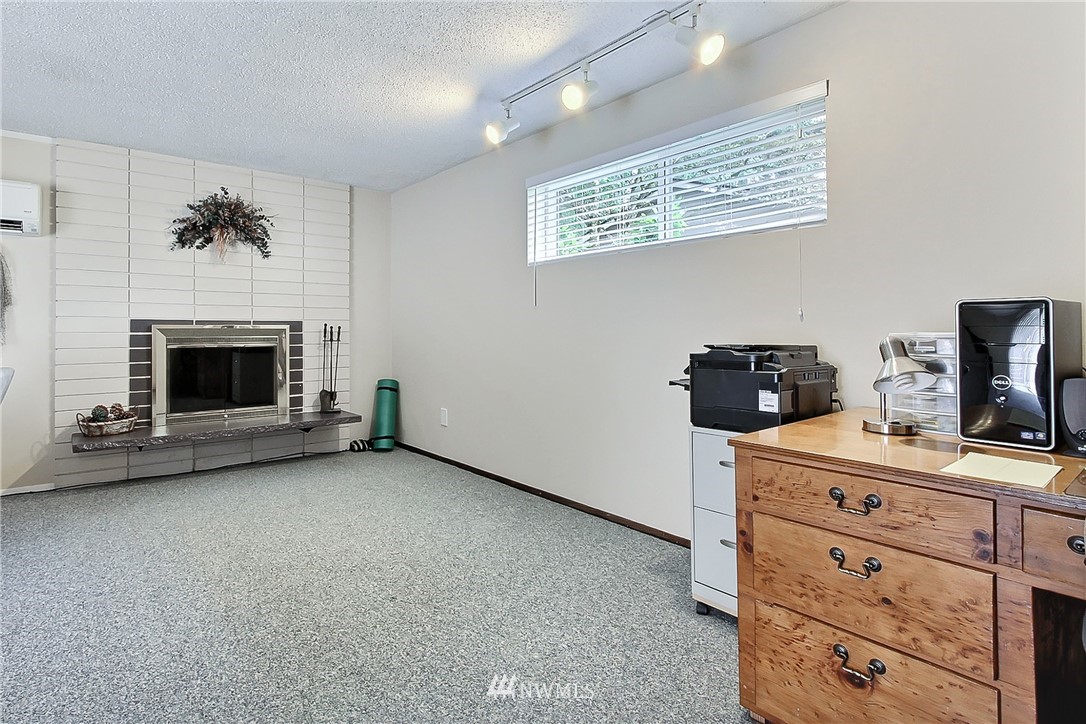 7115 Holmes Island Road Southeast Lacey, WA 98503 - Photo 15 of 20