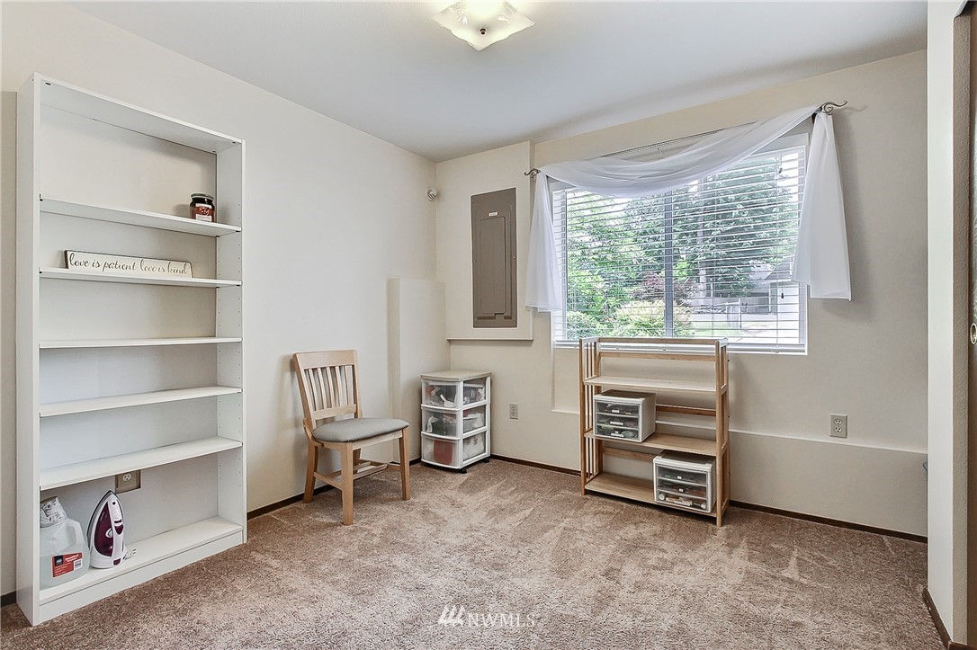 7115 Holmes Island Road Southeast Lacey, WA 98503 - Photo 18 of 20