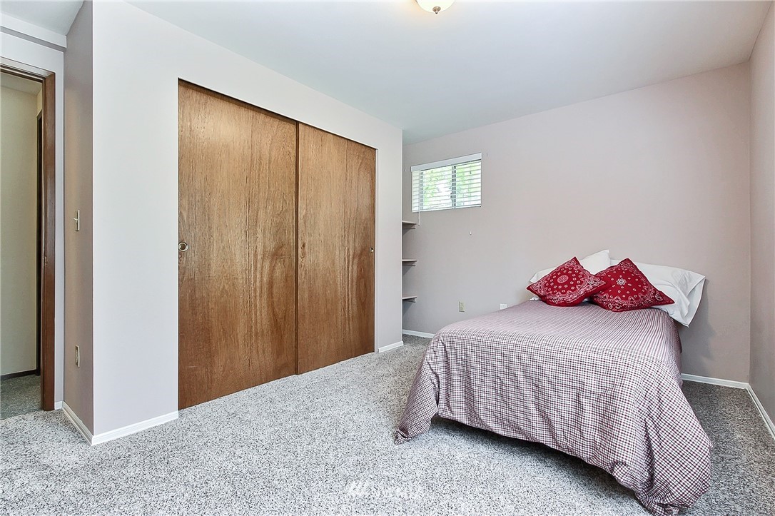 7115 Holmes Island Road Southeast Lacey, WA 98503 - Photo 19 of 20