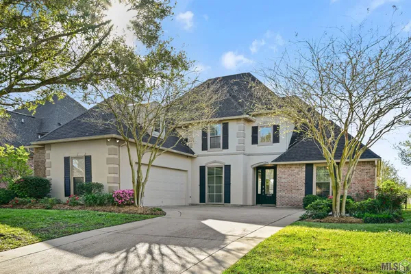 $500,000 | 18329 Manchac Place South, Prairieville, LA 70769