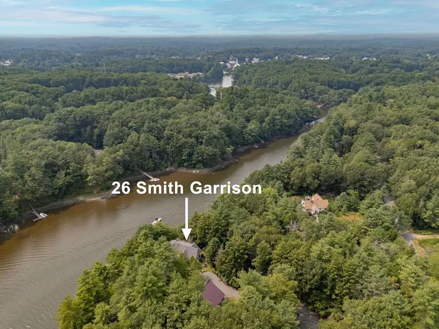 $1,549,000 | 26 Smith Garrison Road, Newmarket, NH 03857