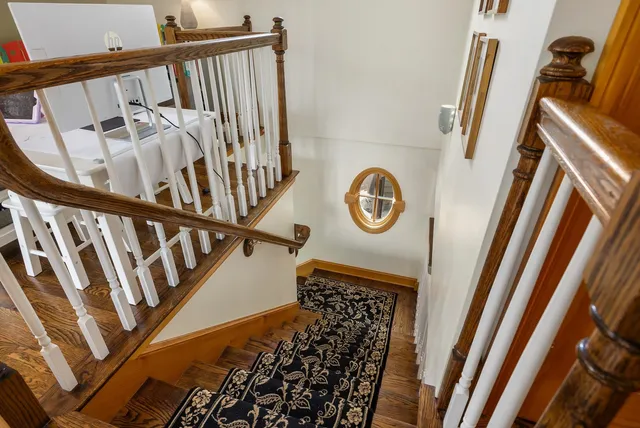 $1,549,000 | 26 Smith Garrison Road, Newmarket, NH 03857