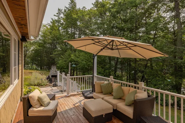 $1,549,000 | 26 Smith Garrison Road, Newmarket, NH 03857