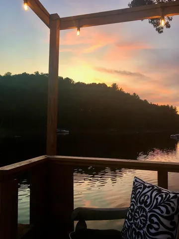 $1,549,000 | 26 Smith Garrison Road, Newmarket, NH 03857