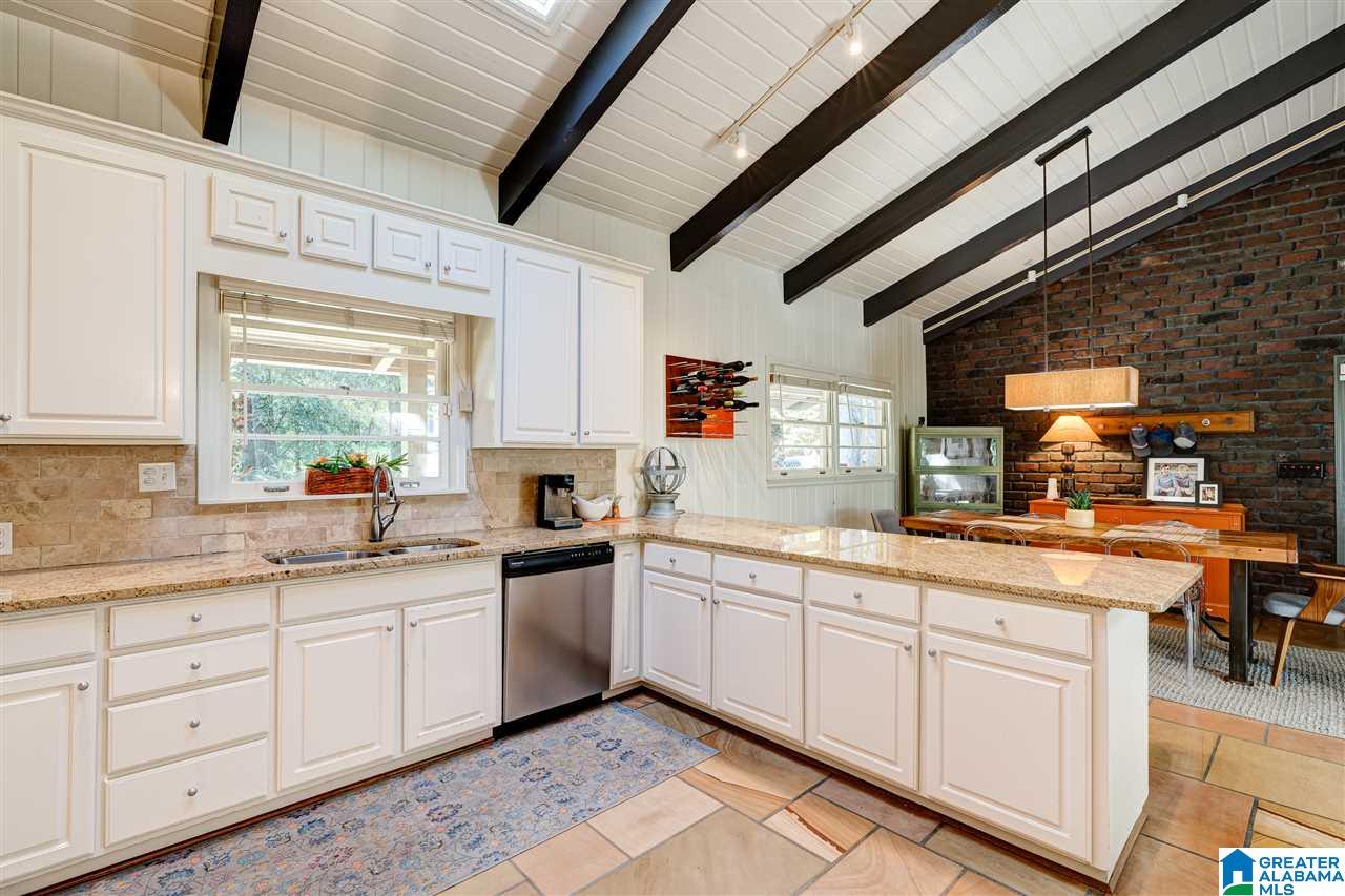 3733 Valley Head Road Birmingham, AL 35223 - Photo 17 of 50