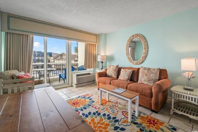 $147,799 | 200 76th Avenue North, Unit 210, Myrtle Beach, SC 29572