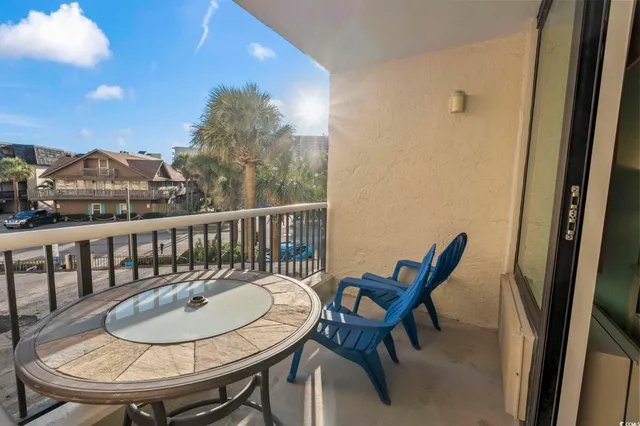 $147,799 | 200 76th Avenue North, Unit 210, Myrtle Beach, SC 29572