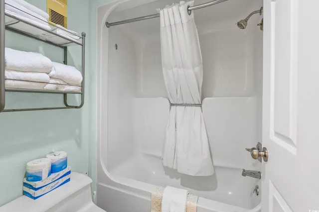 $147,799 | 200 76th Avenue North, Unit 210, Myrtle Beach, SC 29572