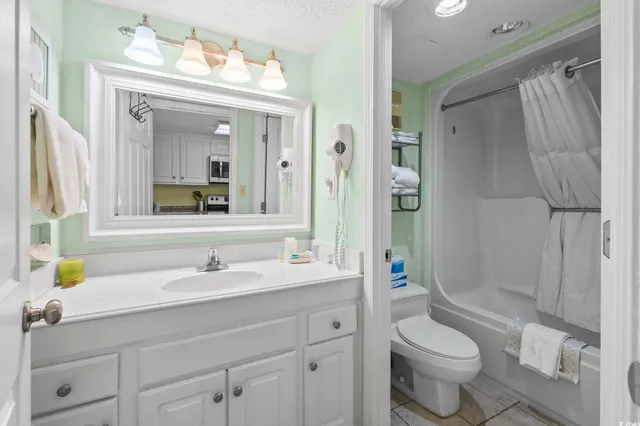 $147,799 | 200 76th Avenue North, Unit 210, Myrtle Beach, SC 29572