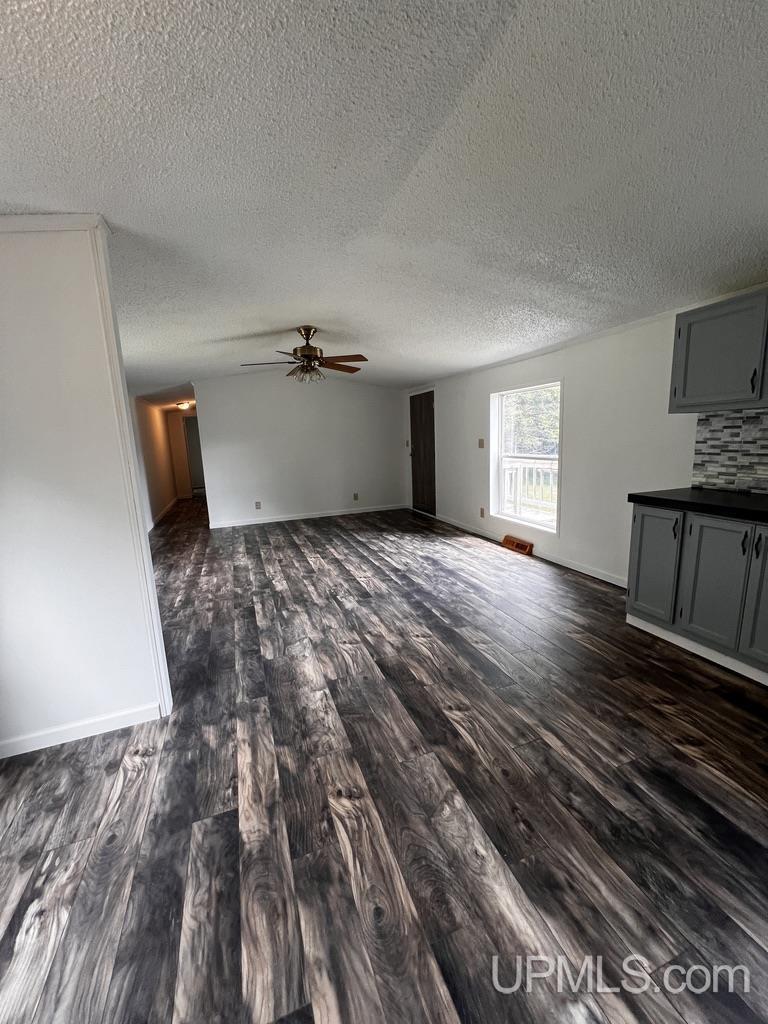 372 W Charles Moran Road St. Ignace, MI 49781 - Photo 8 of 32