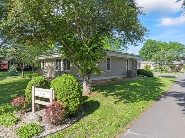 $295,000 | 711 Lincoln Street North, Northfield, MN 55057