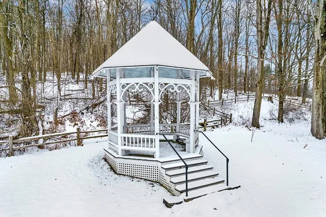 $770,000 | 378 Stony Lonesome Road, Stahlstown, PA 15687