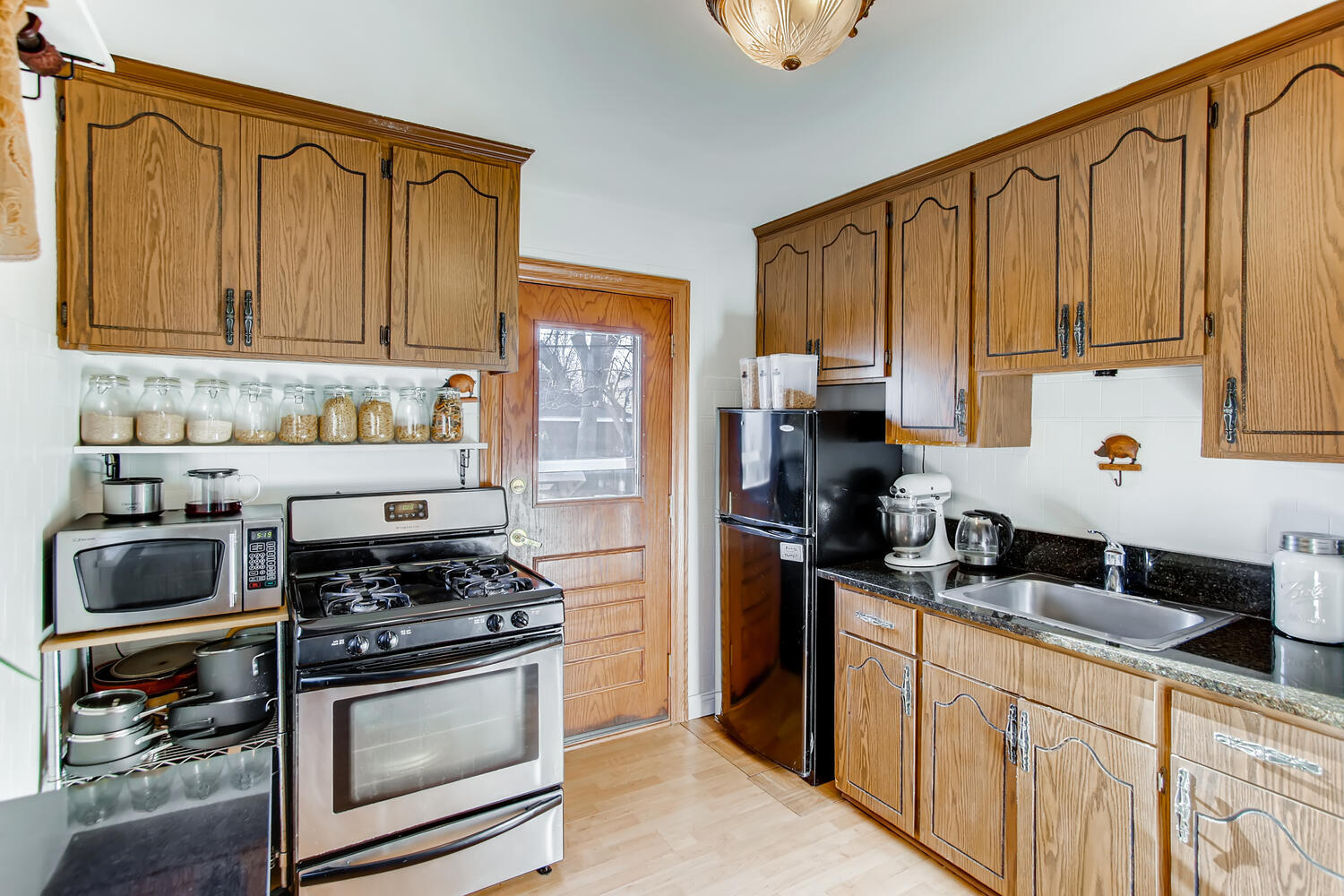 1926 Canfield Road Park Ridge, IL 60068 - Photo 13 of 26