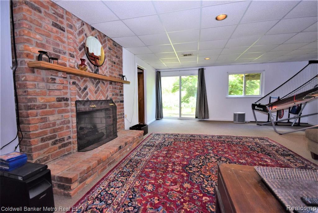 1803 Rapids Way Rochester Hills, MI 48309 - Photo 46 of 63