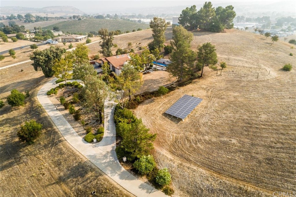 110 Nutwood Circle Paso Robles, CA 93446 - Photo 39 of 40 an aerial view of residential houses with outdoor space