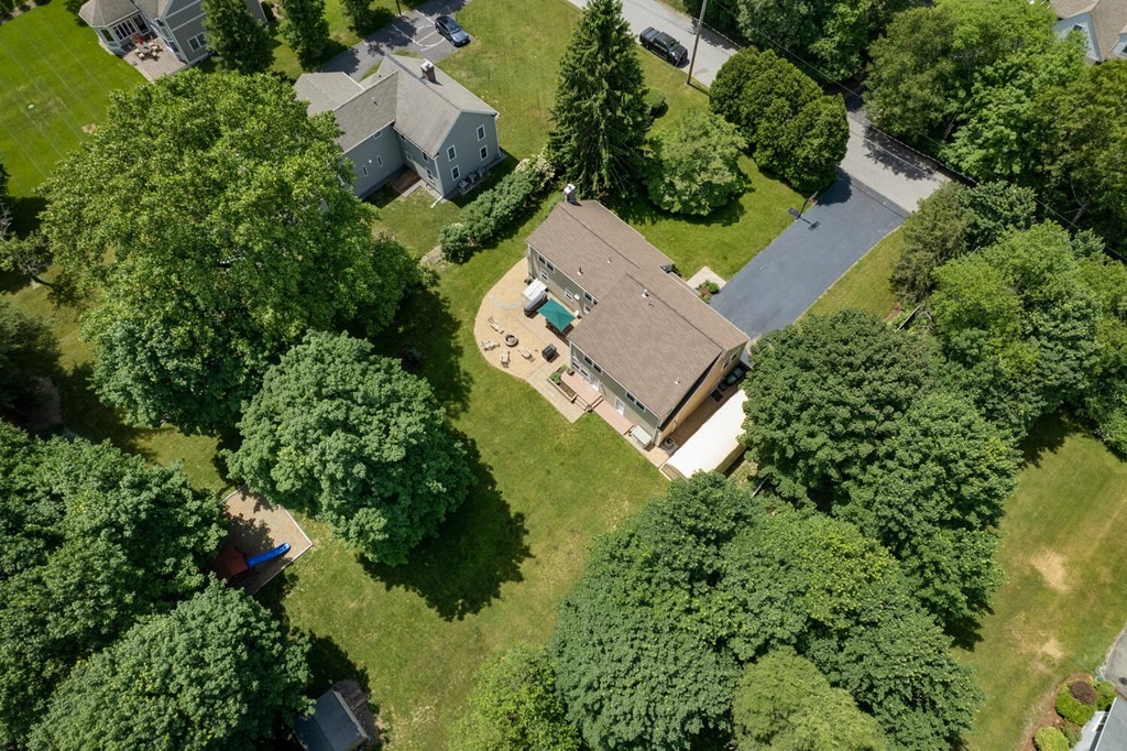 8 Westway Road Wayland, MA 01778 - Photo 37 of 38 Gallery Image 37