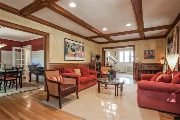 15 Burr Road Newton, MA 02459 - Photo 4 of 24 Gallery Image 4