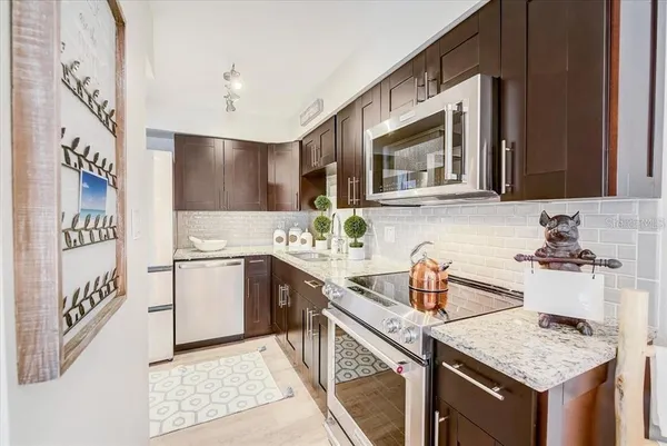 $2,100 | 4985 Cobia Drive Southeast, Unit A, St. Petersburg, FL 33705