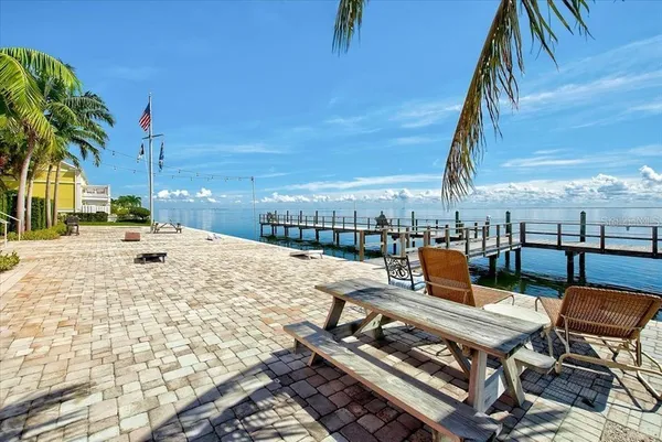 $2,100 | 4985 Cobia Drive Southeast, Unit A, St. Petersburg, FL 33705