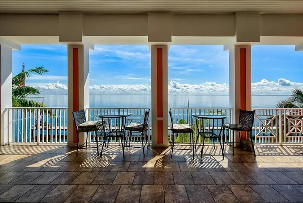 $2,100 | 4985 Cobia Drive Southeast, Unit A, St. Petersburg, FL 33705