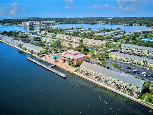 $2,100 | 4985 Cobia Drive Southeast, Unit A, St. Petersburg, FL 33705