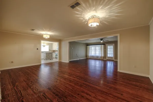 $399,000 | 817 Rivercrest Drive, Abilene, TX 79605