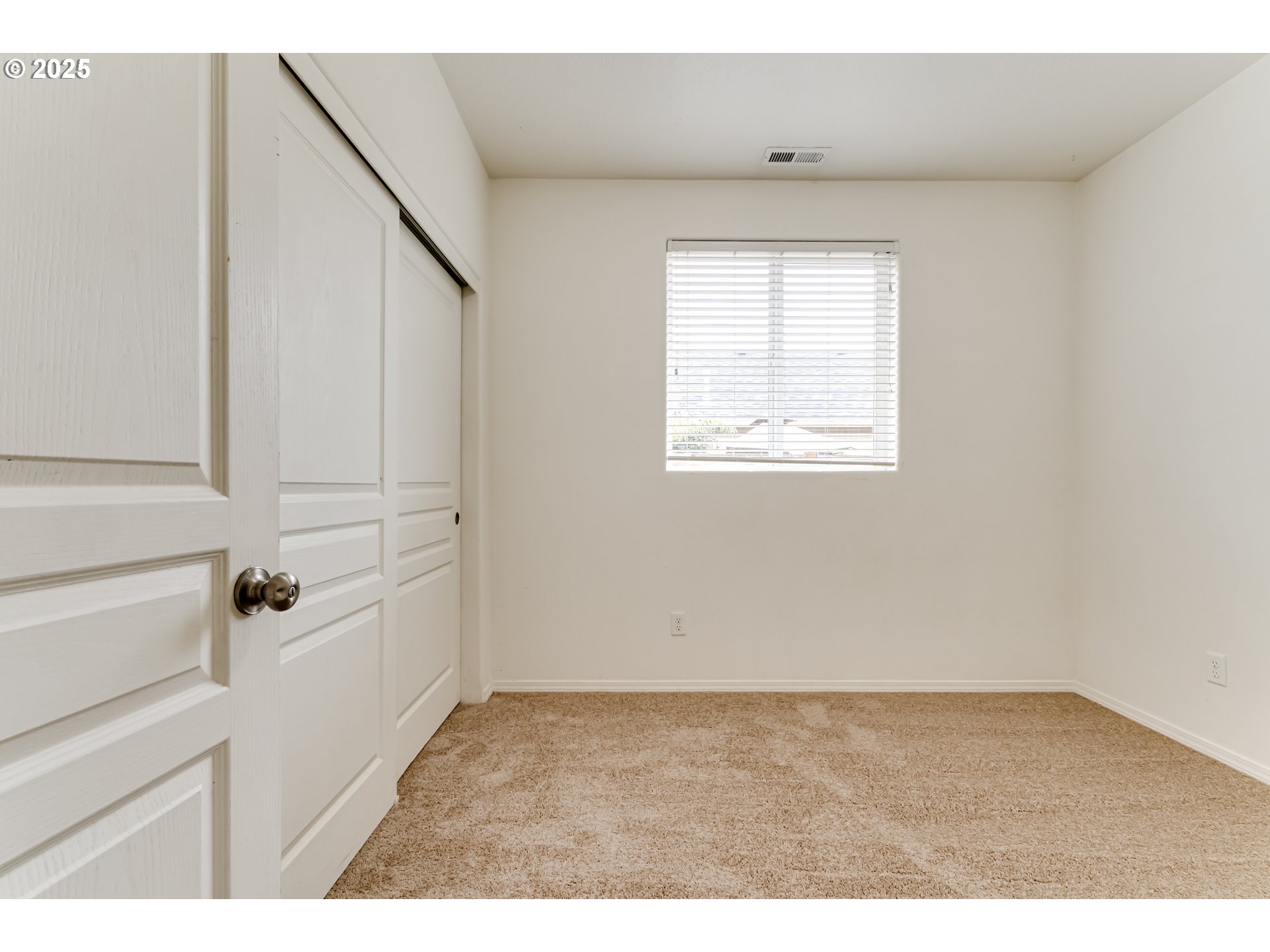 1565 Legacy Street Eugene, OR 97402 - Photo 23 of 27 a view of an empty room with a window