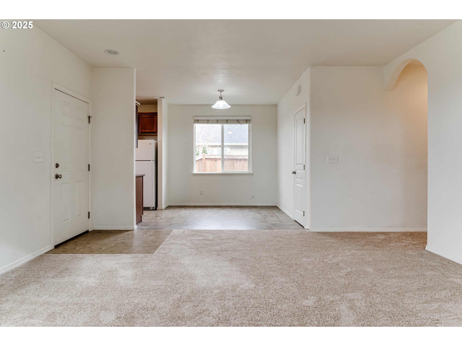 1565 Legacy Street Eugene, OR 97402 - Photo 7 of 27 Dining Room