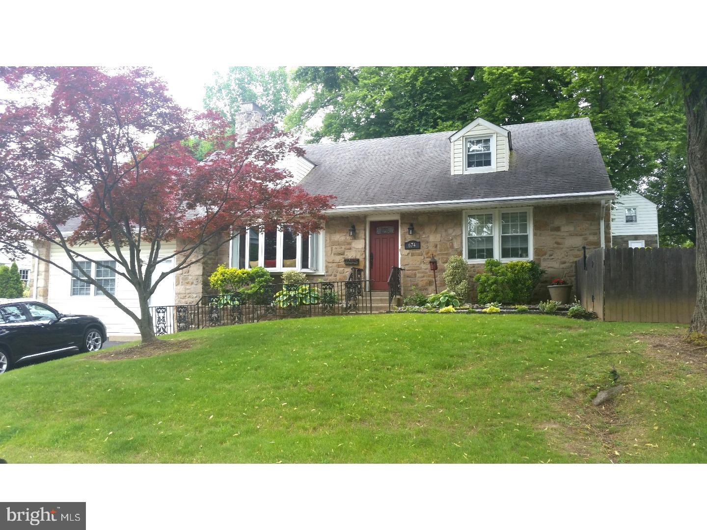 674 Pinetree Road Jenkintown, PA 19046 - Photo 1 of 25 Exterior Front