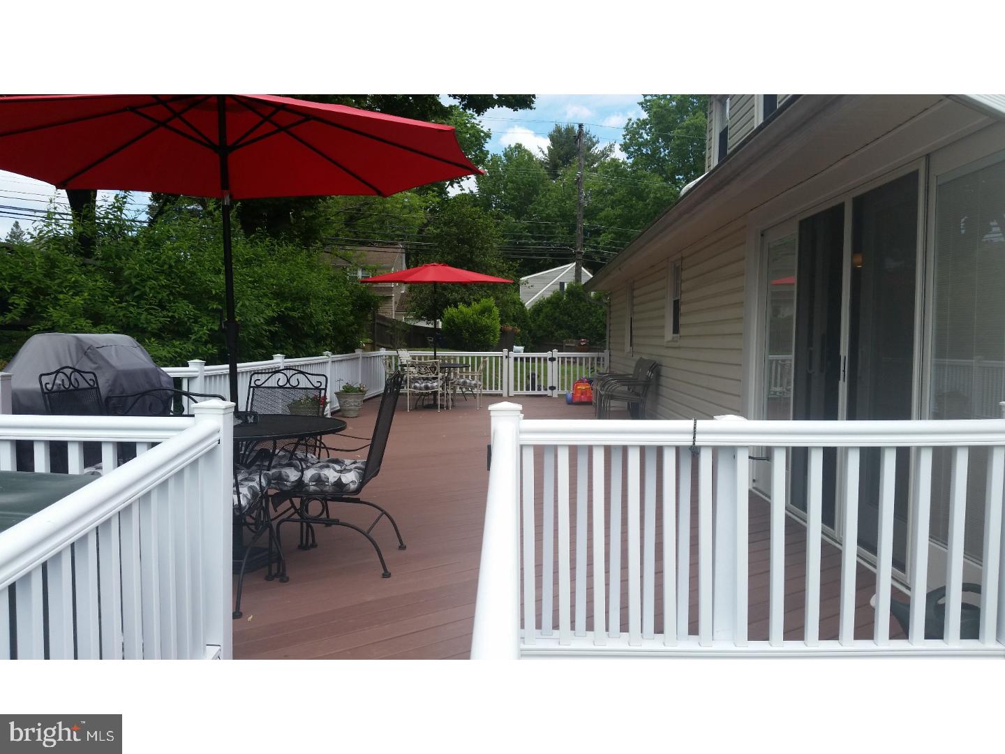 674 Pinetree Road Jenkintown, PA 19046 - Photo 22 of 25 Deck