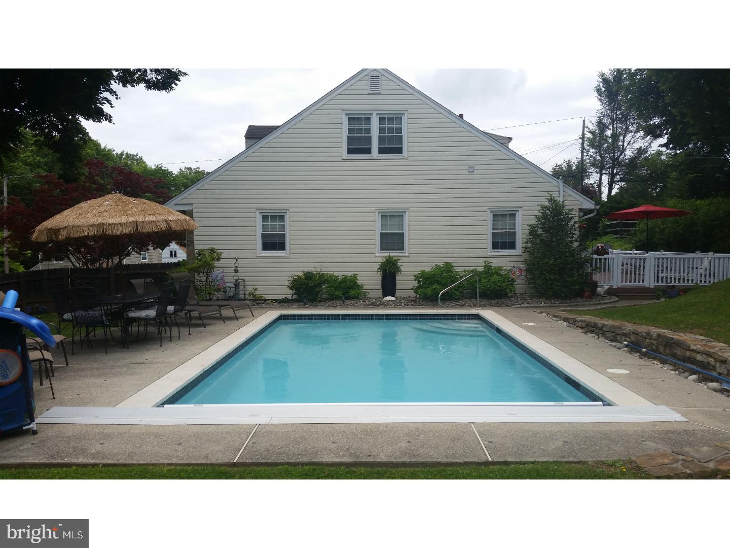 674 Pinetree Road Jenkintown, PA 19046 - Photo 23 of 25 Pool