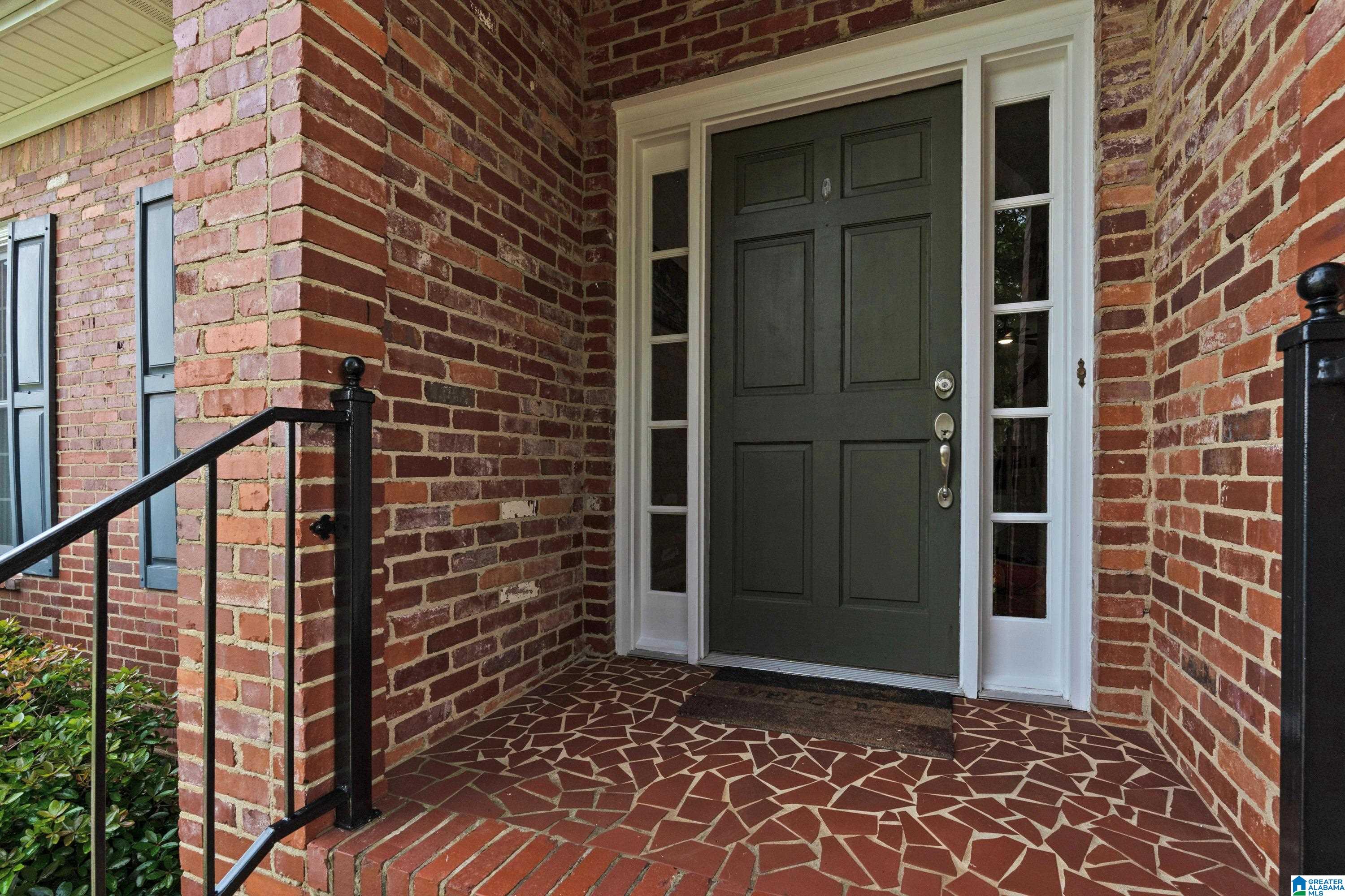 1110 Saddlebrook Road Birmingham, AL 35210 - Photo 3 of 47