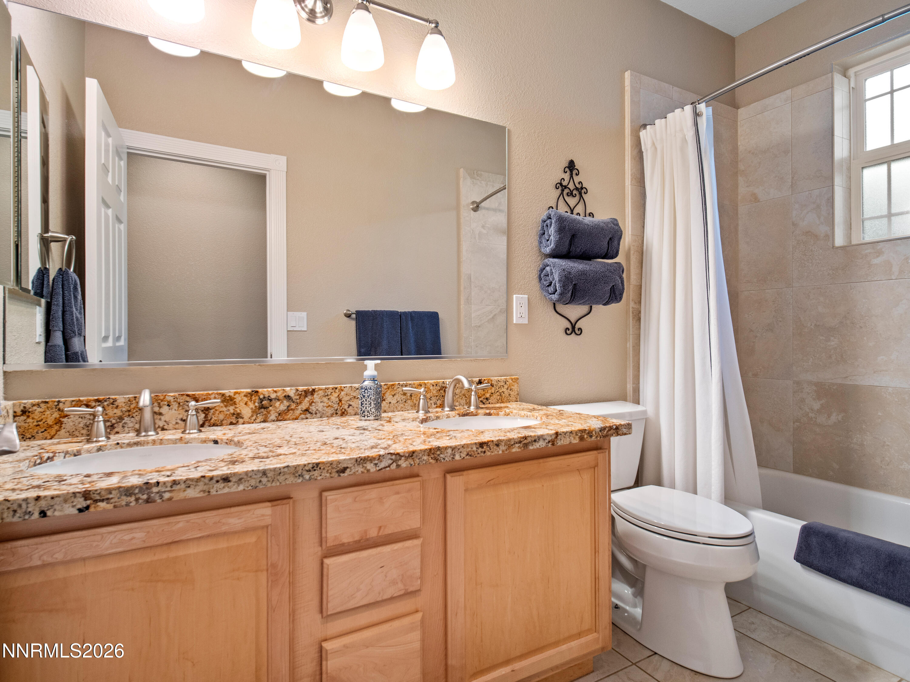 1379 Macenna Lane Gardnerville, NV 89410 - Photo 25 of 59 Photo-17