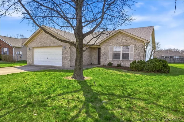 $265,000 | 303 Savannah Nicole Drive, Jeffersonville, IN 47130