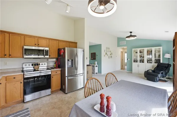 $265,000 | 303 Savannah Nicole Drive, Jeffersonville, IN 47130