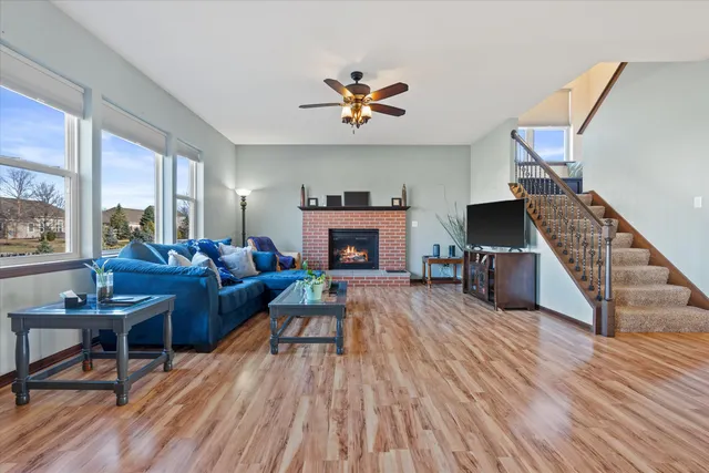 $849,900 | N42W22770 Beacon Court, Pewaukee, WI 53072