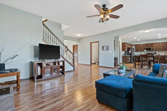 $849,900 | N42W22770 Beacon Court, Pewaukee, WI 53072