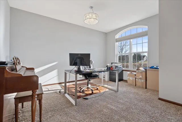 $849,900 | N42W22770 Beacon Court, Pewaukee, WI 53072