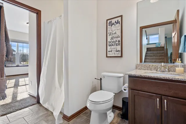 $849,900 | N42W22770 Beacon Court, Pewaukee, WI 53072