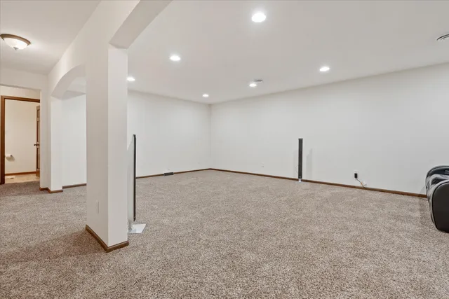 $849,900 | N42W22770 Beacon Court, Pewaukee, WI 53072