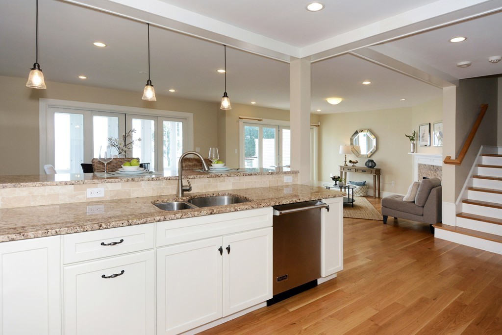 7 Boulder Avenue, Unit 3 Gloucester, MA 01930 - Photo 5 of 24