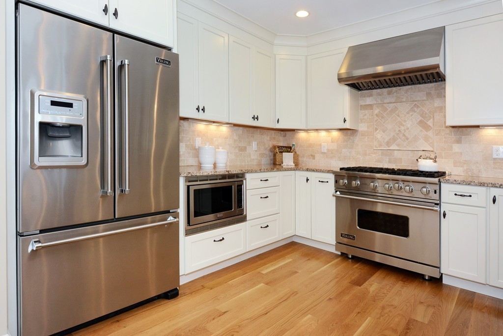 7 Boulder Avenue, Unit 3 Gloucester, MA 01930 - Photo 7 of 24