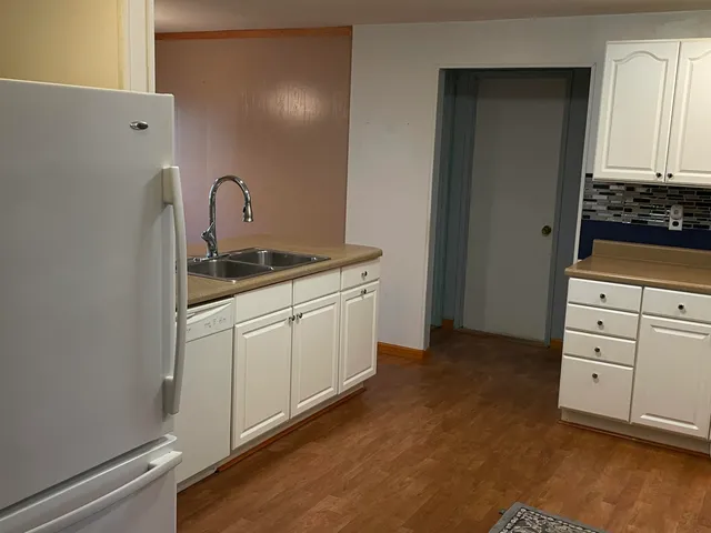 $199,900 | 92430 Center Street, Dowagiac, MI 49047