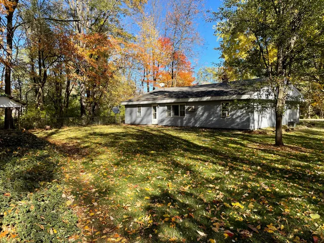 $199,900 | 92430 Center Street, Dowagiac, MI 49047