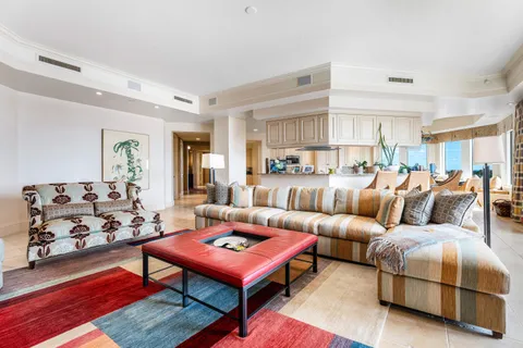 $7,999,999 | 622 North Flagler Drive, Unit 604, West Palm Beach, FL 33401