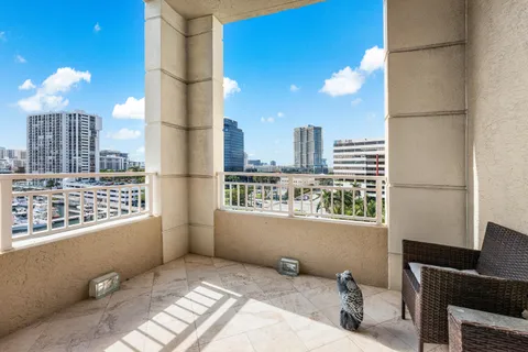 $7,999,999 | 622 North Flagler Drive, Unit 604, West Palm Beach, FL 33401